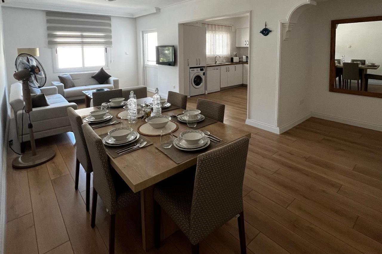 Stylish 3 Bedroom Apartment In Kyrenia  Extérieur photo