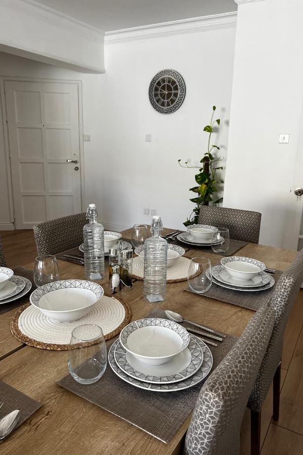 Stylish 3 Bedroom Apartment In Kyrenia  Extérieur photo