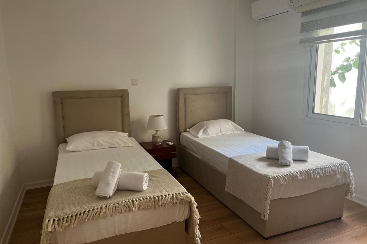 Stylish 3 Bedroom Apartment In Kyrenia  Extérieur photo
