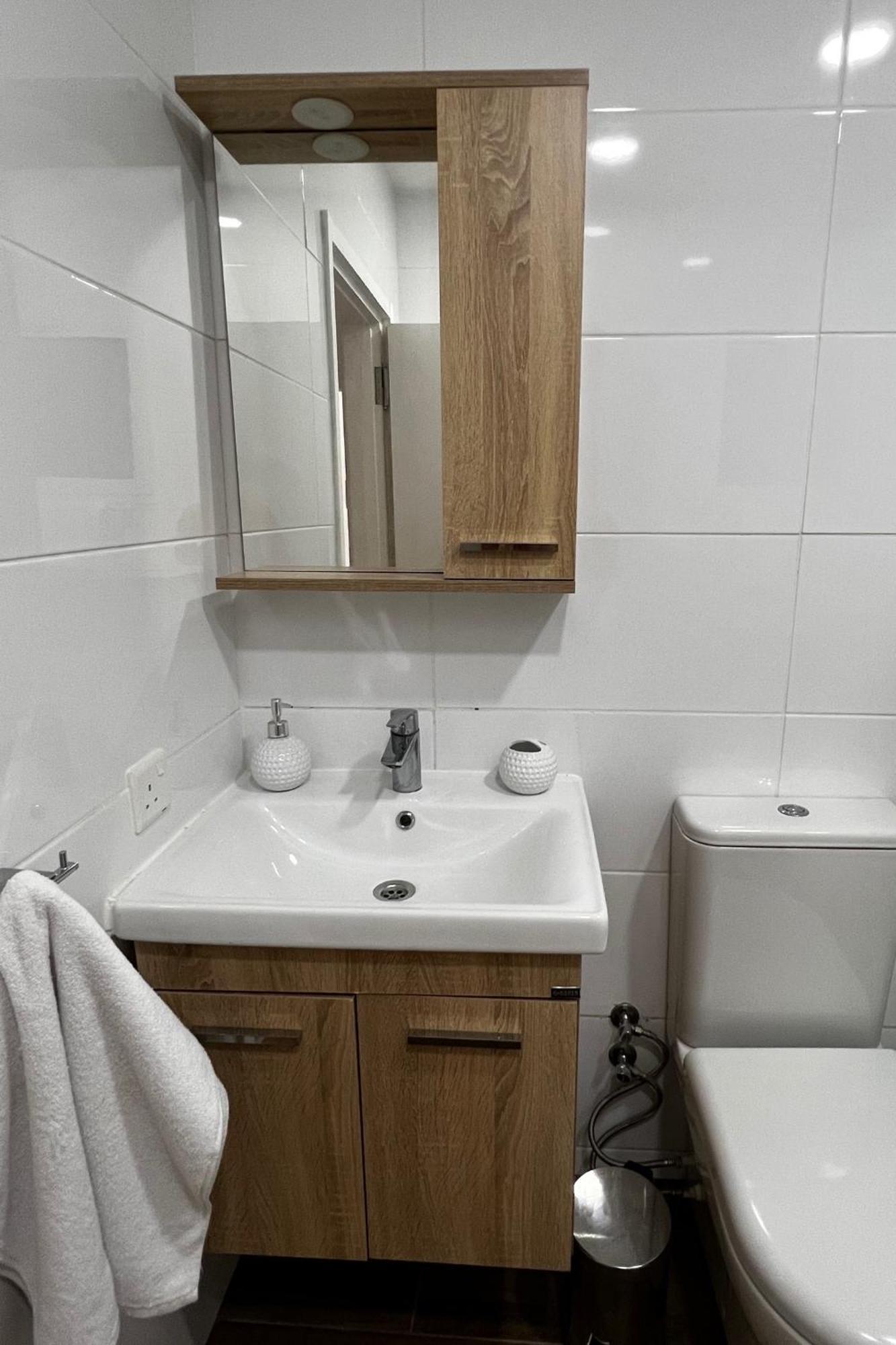 Stylish 3 Bedroom Apartment In Kyrenia  Extérieur photo