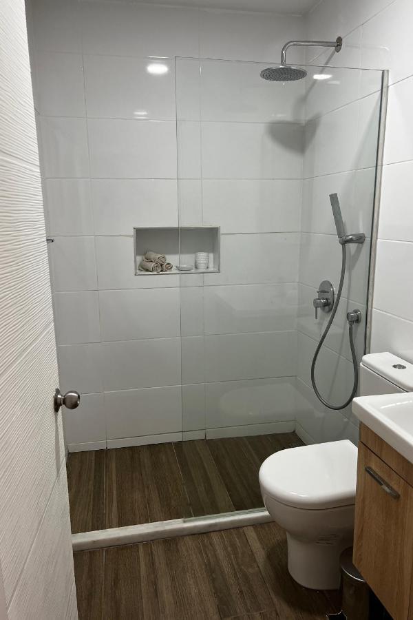 Stylish 3 Bedroom Apartment In Kyrenia  Extérieur photo