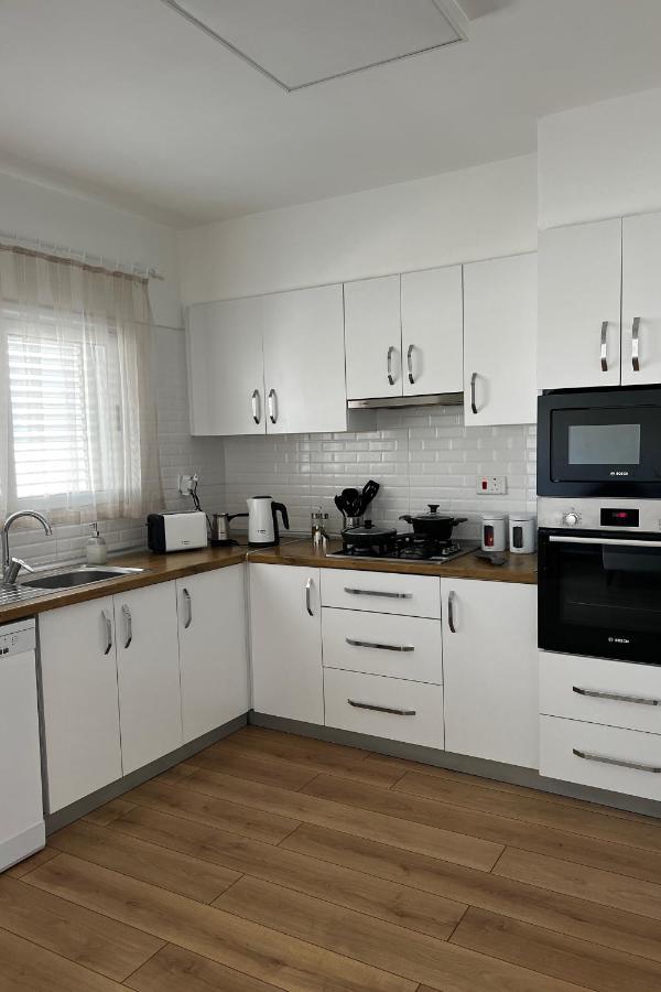 Stylish 3 Bedroom Apartment In Kyrenia  Extérieur photo
