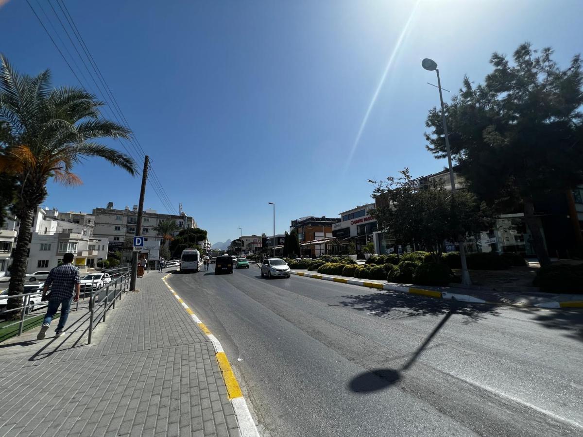Stylish 3 Bedroom Apartment In Kyrenia  Extérieur photo